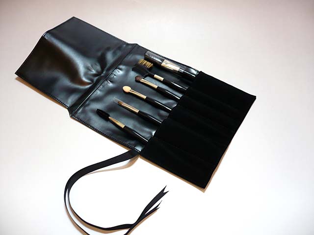 makeup. This is a makeup blush tools (6P). Made in JAPAN! makeup. This is a makeup blush tools (6P). Made in JAPAN!