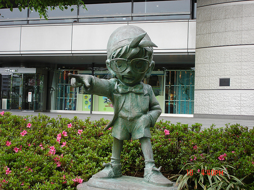 Detective Conan Statue