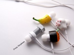 Crazy Earphones. (C) SolidAlliance Corporation