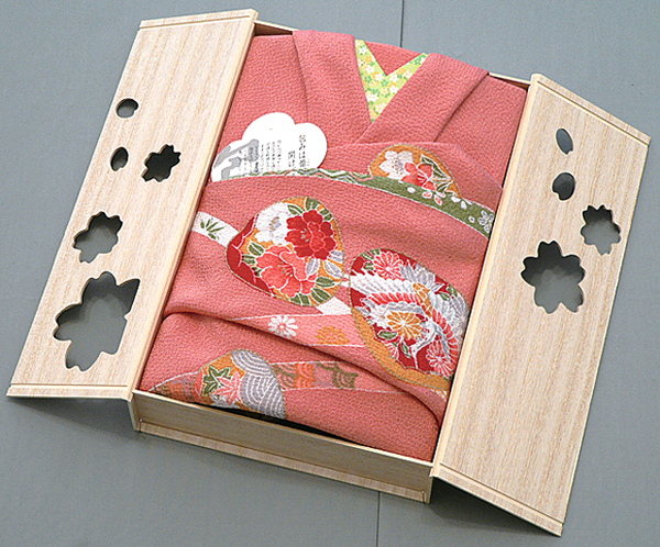 Japanese traditional wrapping cloth, FUROSHIKI 01