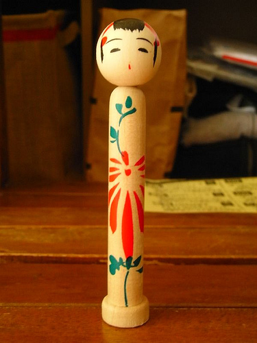 kokeshi doll