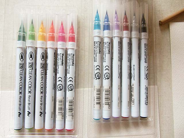 kuretake color brush pen