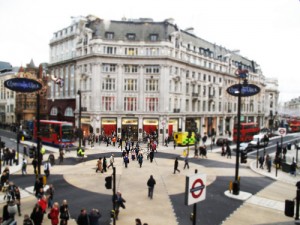 New Diagonal Crossing in London. "Helen Duffett" some rights reserved. flickr