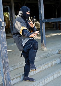 A ninja at Edo Wonderland. "scion_cho" some rights reserved. flickr