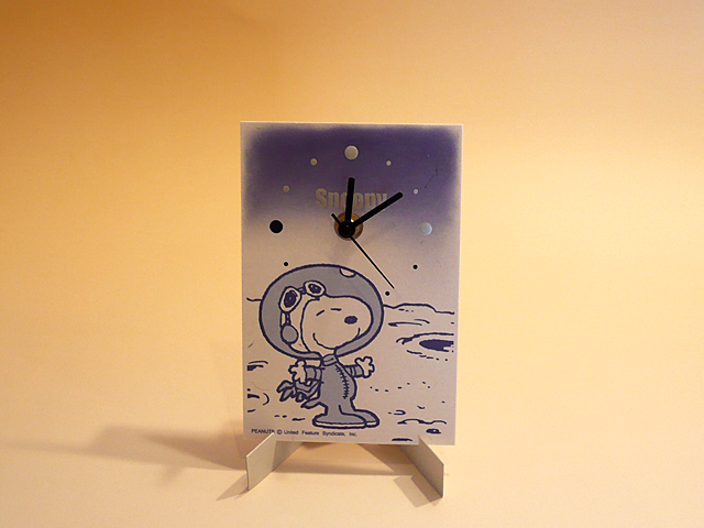 snoopy paper clock