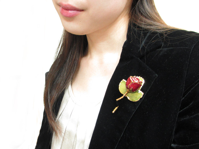 fresh flower pin brooch rose