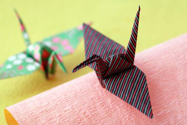 Japanese ORIGAMI — Make a Christmas ornament with origami!! Japan Style