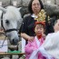 [Photoblog] Scared of Horse…?
